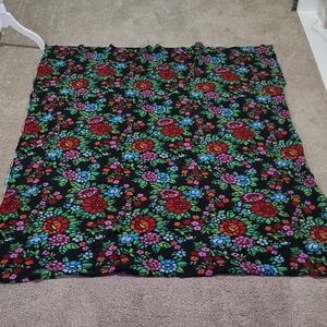 Floral Patterned Blanket - Multicolor